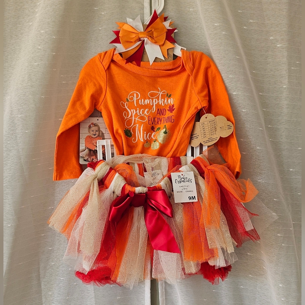 NWT Baby Essential Girls Fall Thanksgiving Pumpkin Spice 9M